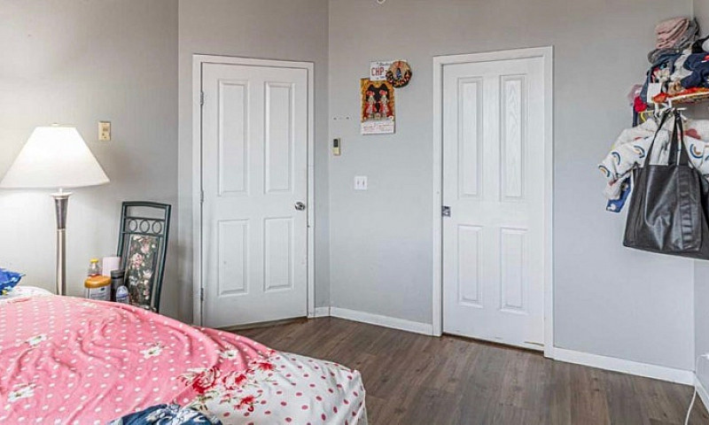 Rent Apartment...
