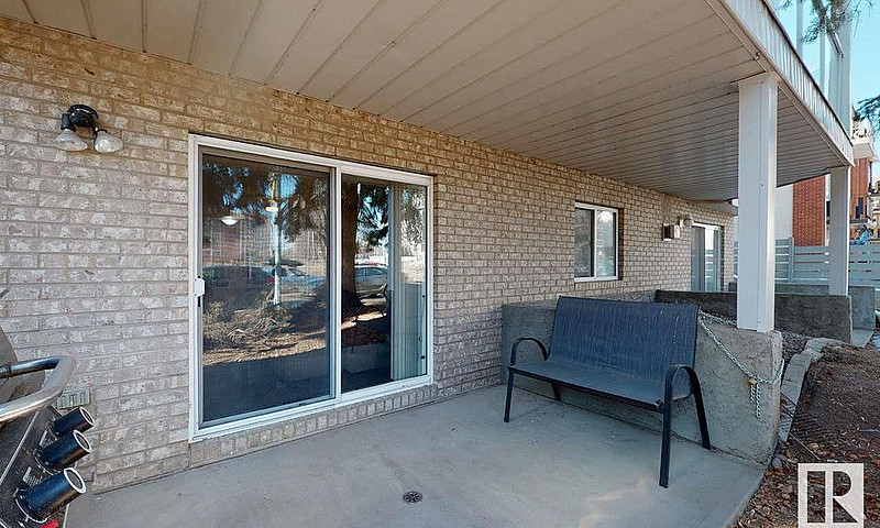 Fully Renovated Exec...