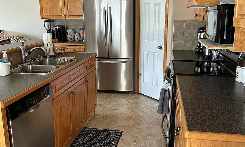 3 Bedrooms, 2 Bath, ...