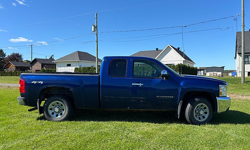 Chevrolet Silverado ...