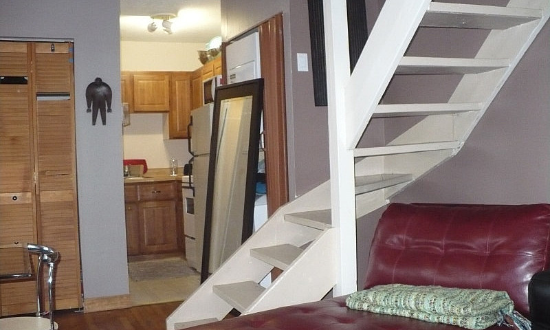 $1800-Large 1 Bedroo...