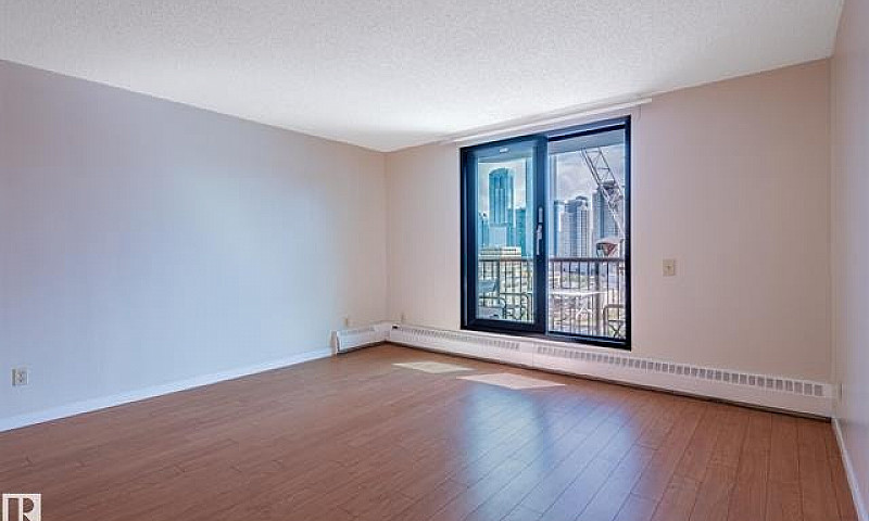 Downtown Living At A...