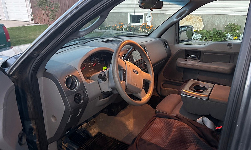 2005 F150...