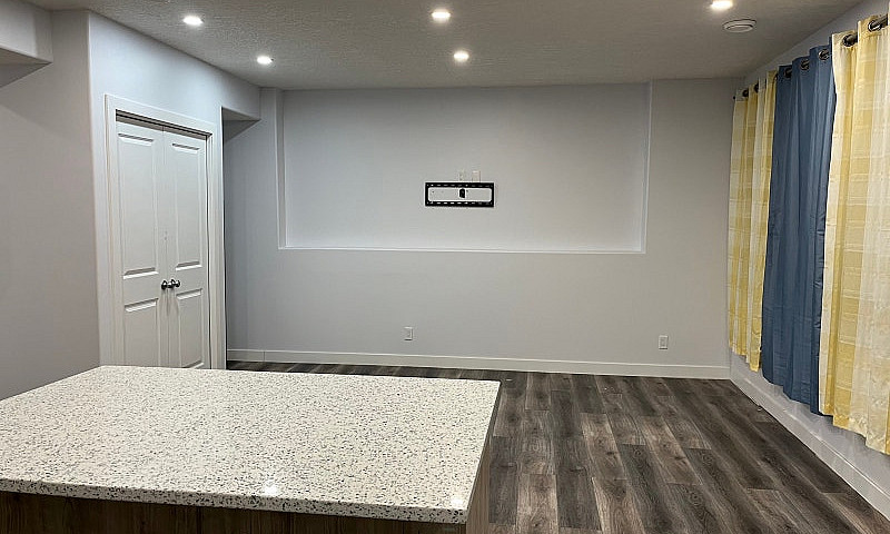 Legal Basment Suite ...