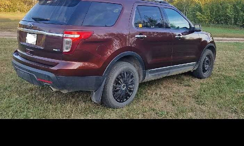 2015 Ford Explorer X...
