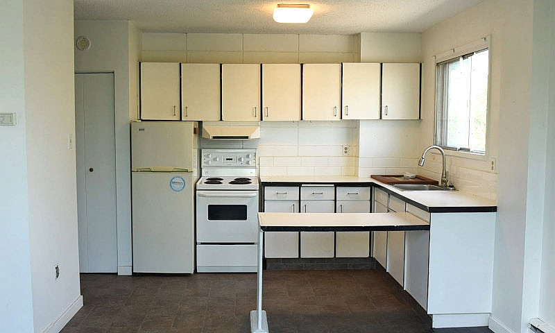 One Bedroom Apartmen...