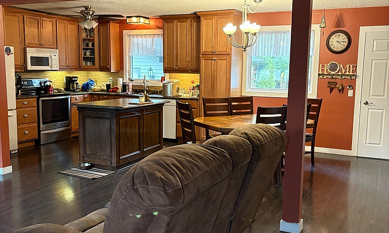 Lumsden Home...