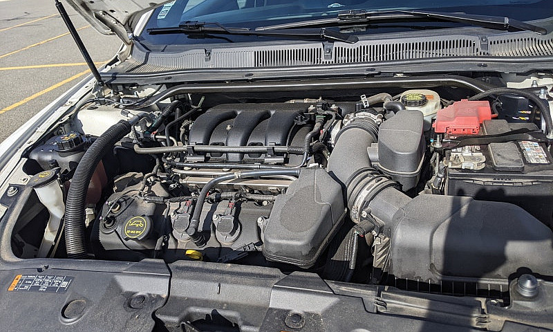 2015 Taurus Sel...