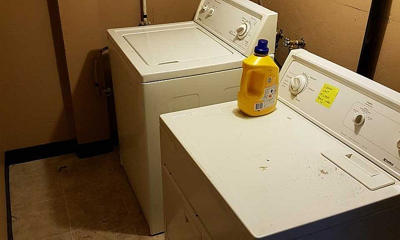 1 Bdrm Main Floor Of...