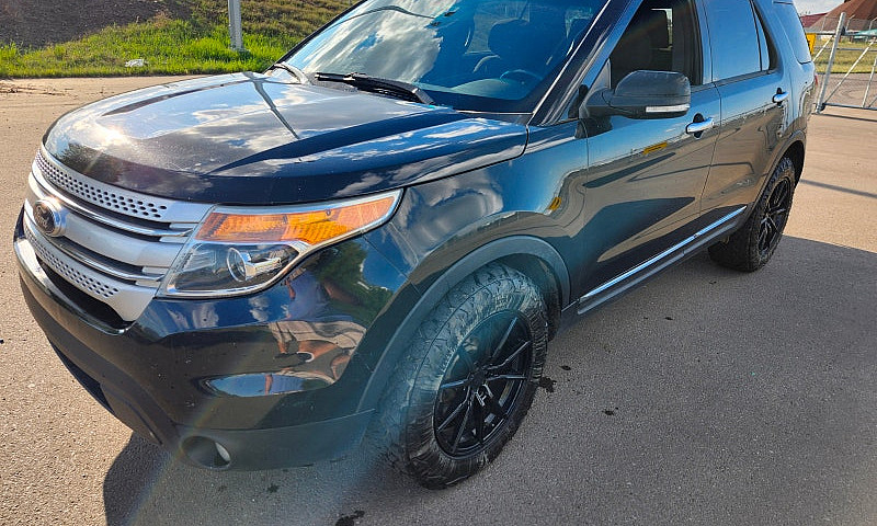 2013 Ford Explorer X...
