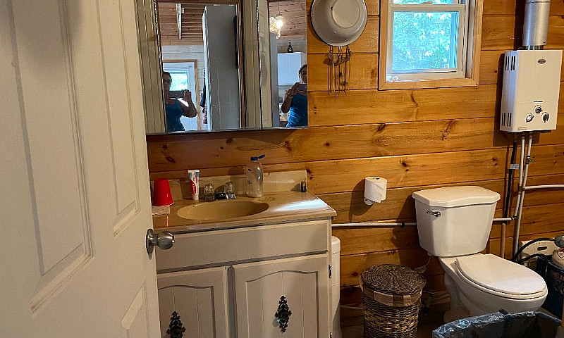 Cottage Off Grid, Fu...