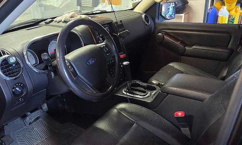 2010 Ford Explorer...