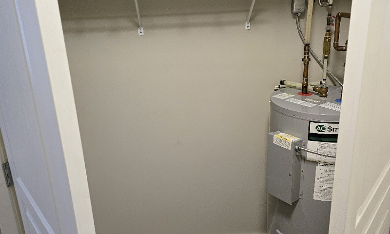 1 Bdrm Apartment...