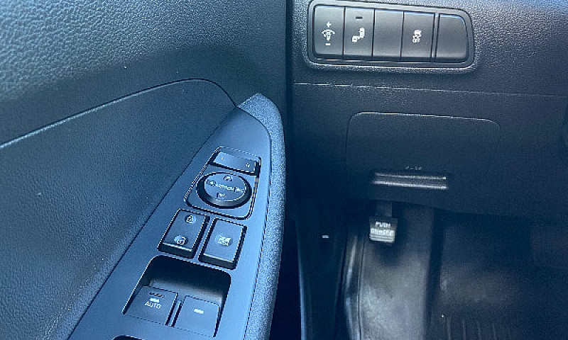 2018 Hyundai Tucson...