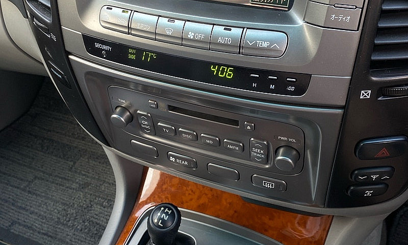 Toyota Land Cruiser ...