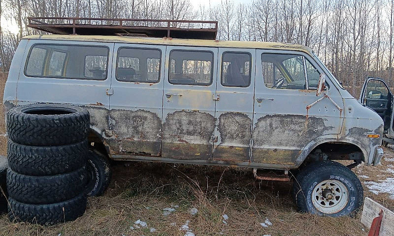 Dodge 74 Tradesman...