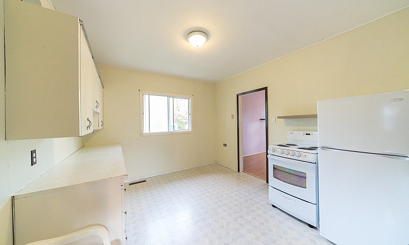 Two Bedroom House Fo...
