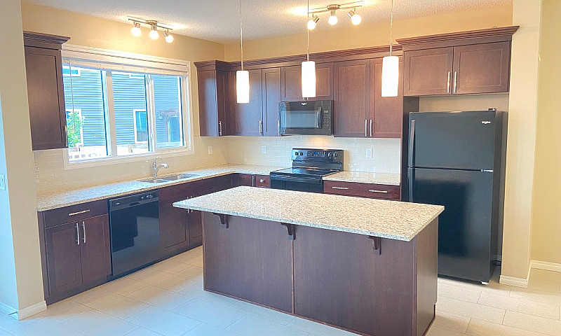 4-Bedroom Detached H...