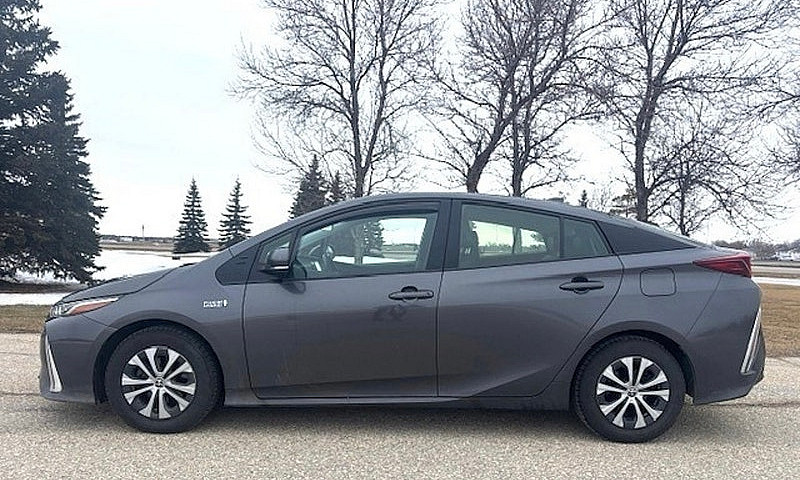 2020 Toyota Prius Pr...