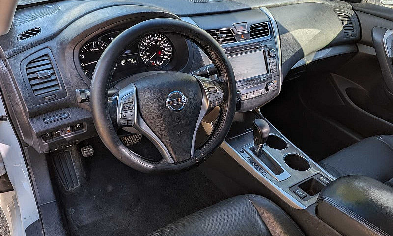Nissan Altima Sl...