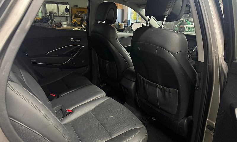 2018 Hyundai Sante F...