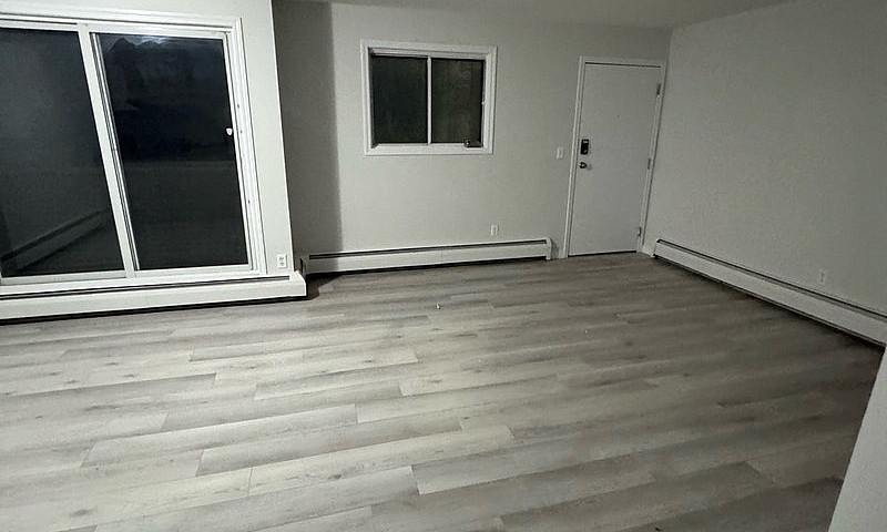 Stadium 1 Bedroom Co...