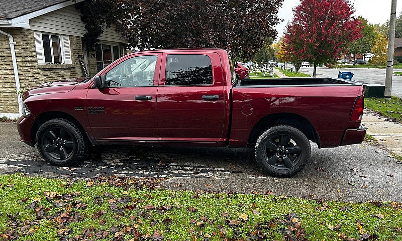 Ram 1500 Classic Hem...
