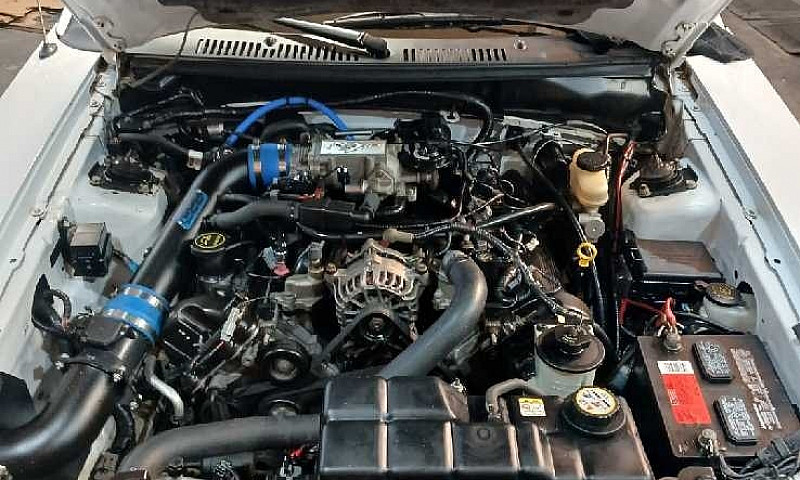 2003 Ford Mustang Gt...