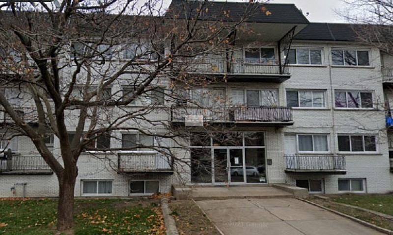 Dorval 4.5 2 Bedroom...