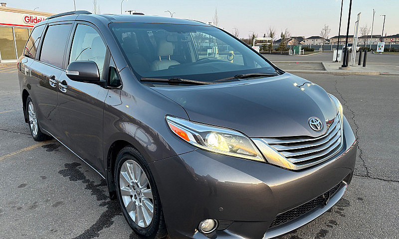2015 Toyota Sienna L...