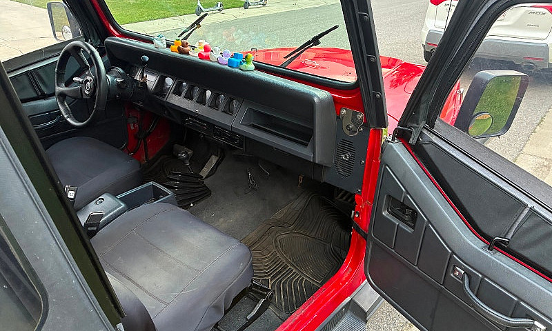 1992 Jeep Wrangler Y...