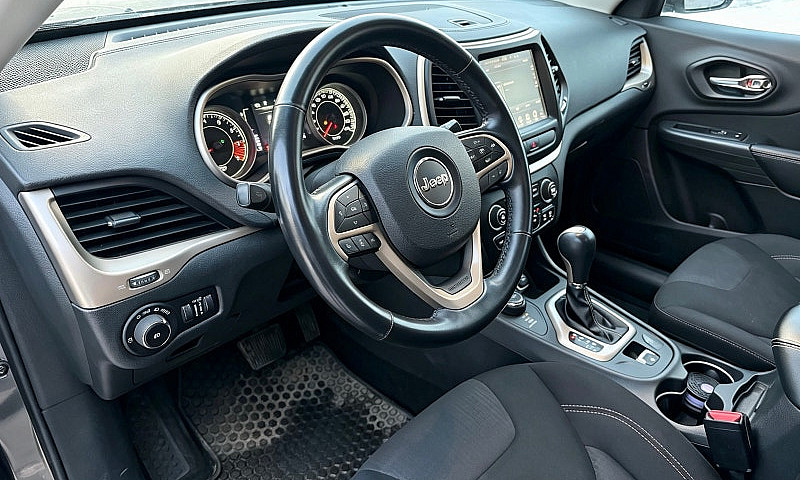 2015 Jeep Cherokee...