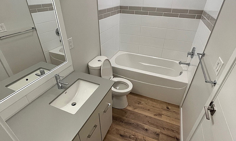 2 Bed 2 Bath In Glen...
