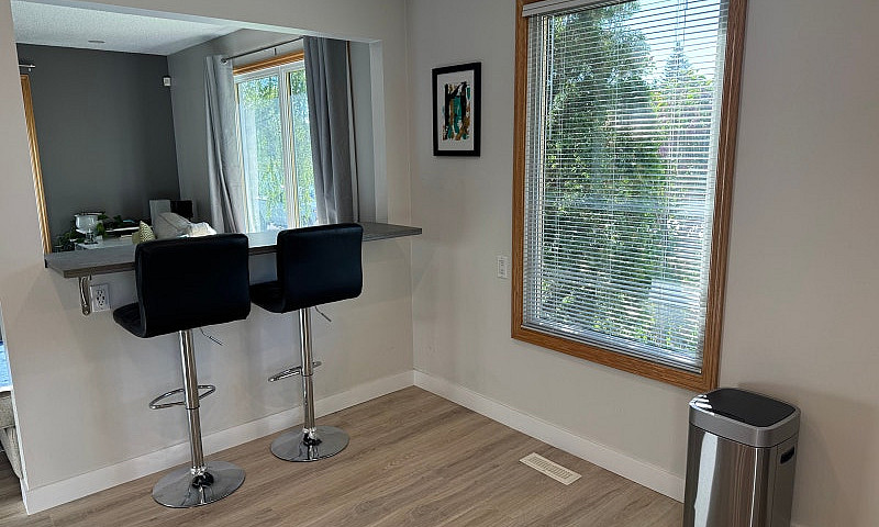 Pet Friendly Bungalo...