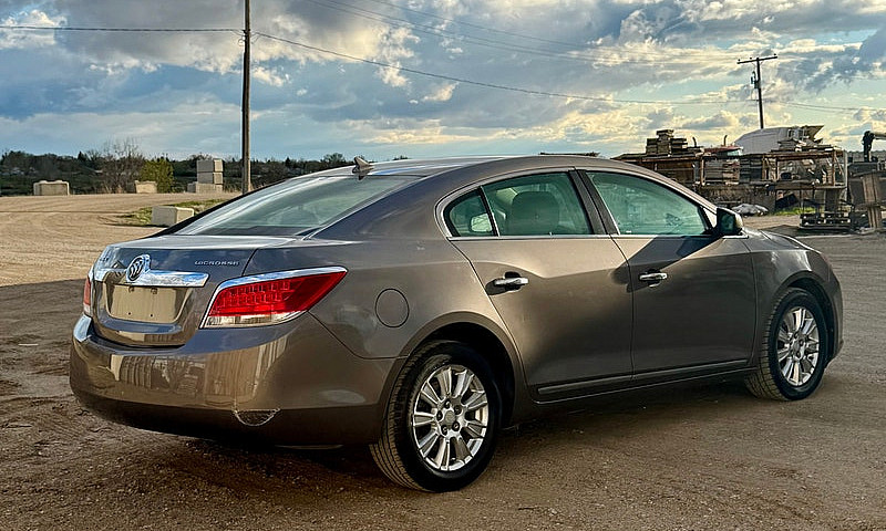 For Sale - Buick Lac...