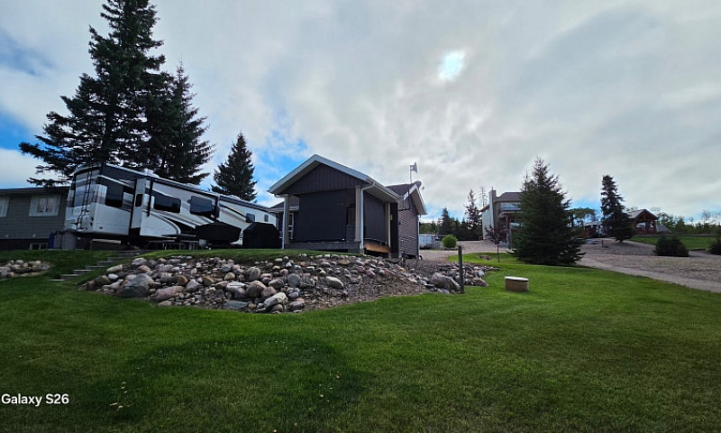 Lakefront Property L...