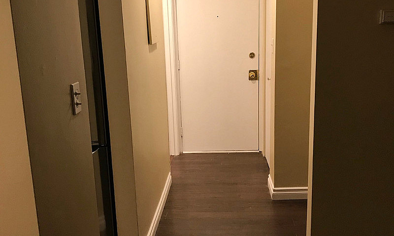 3Rd Floor Condo W Ba...