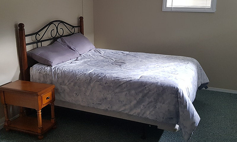 2 Bedroom 1600 Sq Ft...