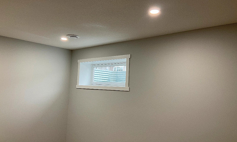 2 Bedroom Suit...