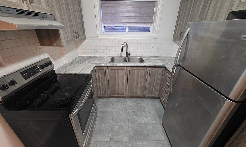 2 Beds 1 Bath Apartm...