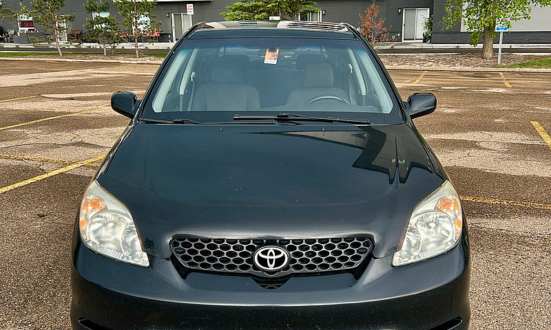 2003 Toyota Matrix X...