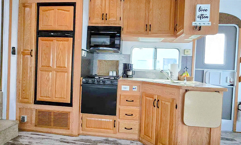 2004 32Ft Everest 5T...