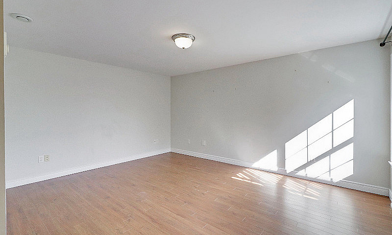 1 Bedroom 1 Bath Wal...