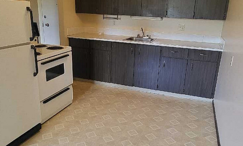1Br Condo Unit For S...