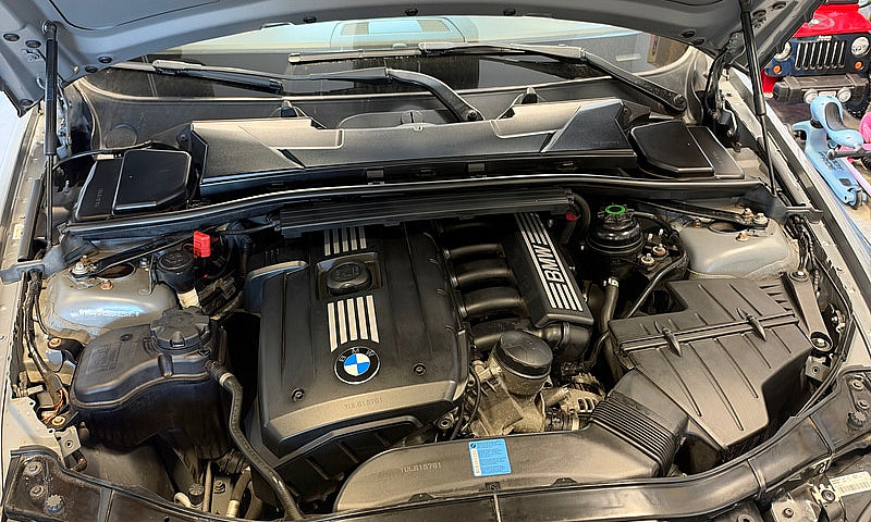 Bmw 323I 2011...