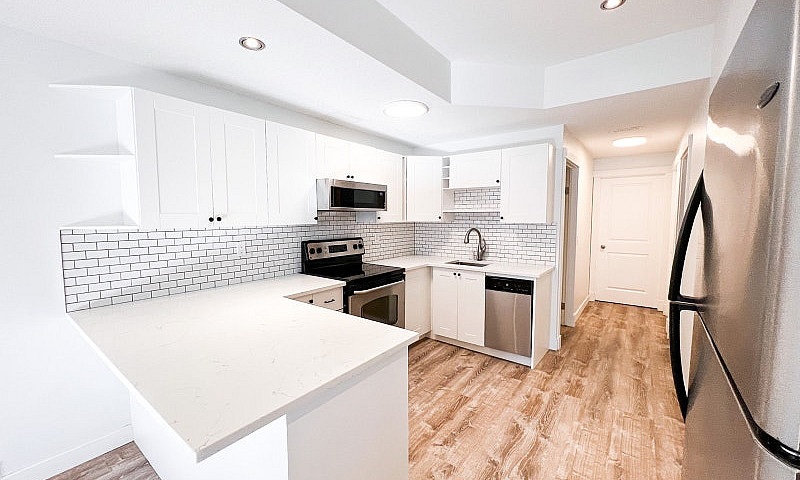 Bright 2-Bed Walkout...