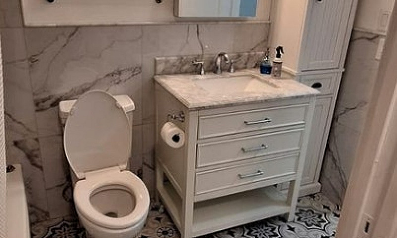 Renovated 2-Bedroom ...