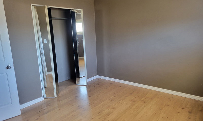 House For Rent In We...
