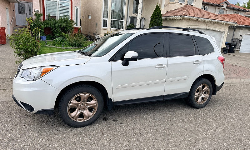 2014 Subaru Forester...
