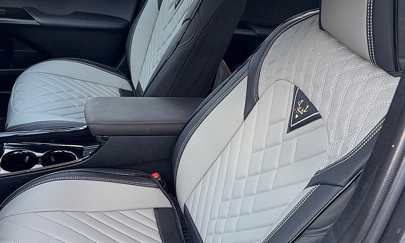2019 Toyota Prius Pr...